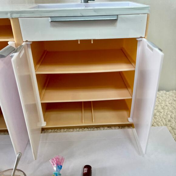 Rainbow High Doll House Furniture Kitchen Sink Counter Cabinet Replacement Lot - Picture 5 of 12